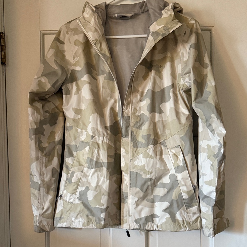 Champion Neutral Camo Hooded Jacket in Beige and Light Gray